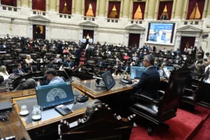 Diputados se encamina a aprobar el nuevo régimen penal juvenil en una sesión caliente