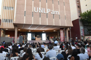 Histórico: La Pampa empieza a formar a sus propios médicos