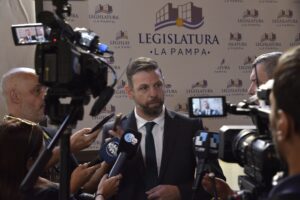 Toso sobre El Medanito: “Venimos a darle herramientas a los diputados para que tomen la mejor decisión”