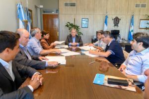 Ziliotto firmó convenios con cinco municipios para prevención de inundaciones