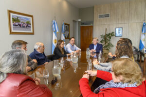 Ziliotto recibió a organizaciones que también impulsan demanda colectiva contra la Ley de Glaciares