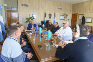 El Gobierno provincial abordó con entidades agropecuarias el proyecto de Consorcios Camineros