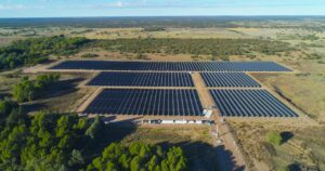 Pampetrol convoca empresas para generar energía solar en 13 localidades, entre ellas Rancul
